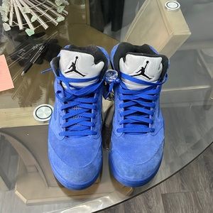 Retro 5 “Blue Suede”